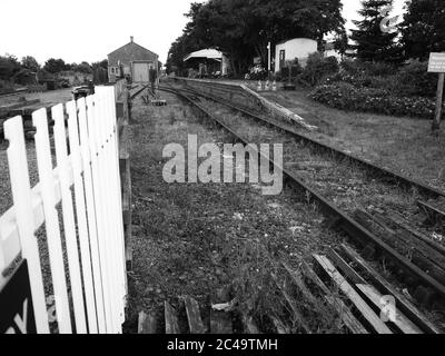 West Somerset Railway, Dunster Station, Somerset UK, noir et blanc Banque D'Images