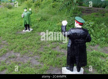 Après le retrait d'une statue du maréchal soviétique Ivan Konev à Prague en avril, l'ancien commandant de l'Armée rouge est revenu à Prague, en République tchèque, en juin Banque D'Images