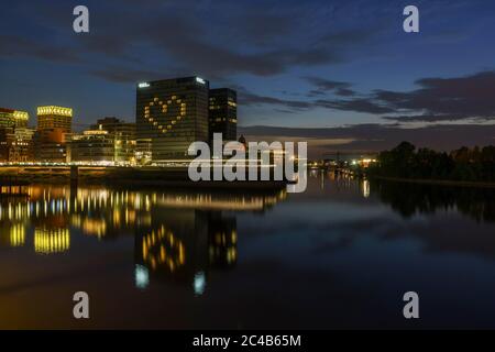 L'hôtel Hyatt Regency, fermé pendant la Corona Pandemic, Media Harbour, Düsseldorf, Rhénanie-du-Nord-Westphalie, Allemagne Banque D'Images