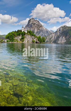 Lac Traun, Chapelle Johannesberg Avec Traunstein, Traunkirchen, Salzkammergut, Haute-Autriche, Autriche Banque D'Images