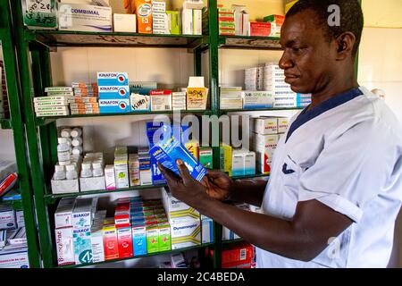 Centre de santé géré par une ong catholique à dapaong, togo Banque D'Images