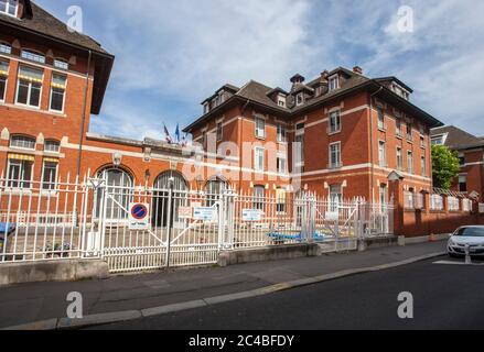 Entrée à l'ancien bâtiment de l'hôpital Rothschild de Paris 75012. Banque D'Images