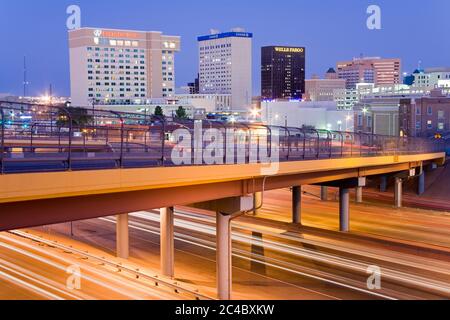 Interstate 10 et horizon d'El Paso, Texas, États-Unis Banque D'Images