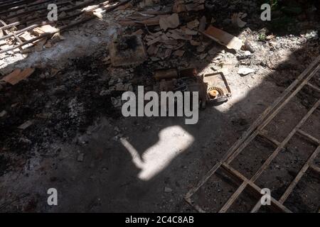 Foyer d'incendie au marché d'Oba à Benin City, État d'Edo, Nigeria Banque D'Images