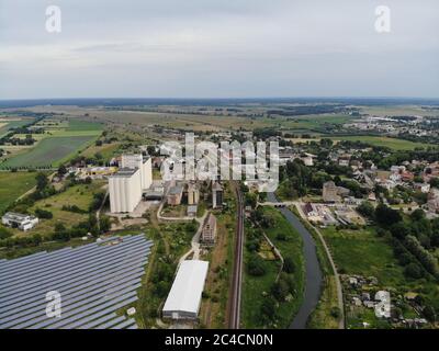 Vue aérienne de Pasewalk, une ville dans le quartier Vorpommern-Greifswald, dans l'État de Mecklembourg-Vorpommern en Allemagne. Situé sur la rivière Uecker Banque D'Images