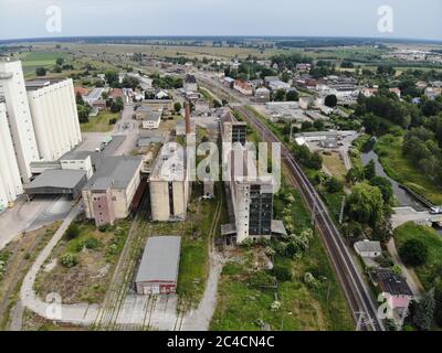 Vue aérienne de Pasewalk, une ville dans le quartier Vorpommern-Greifswald, dans l'État de Mecklembourg-Vorpommern en Allemagne. Situé sur la rivière Uecker Banque D'Images