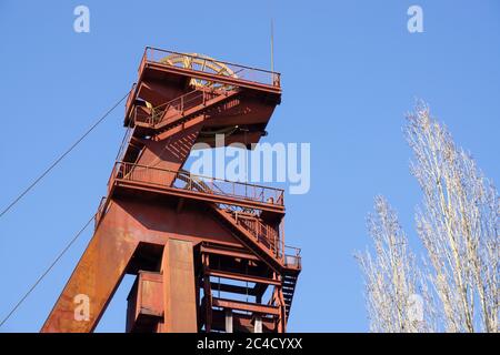 Tour sinueuse de la mine de charbon Monopol, Kamen, district de la Ruhr, Rhénanie-du-Nord-Westphalie, Allemagne Banque D'Images