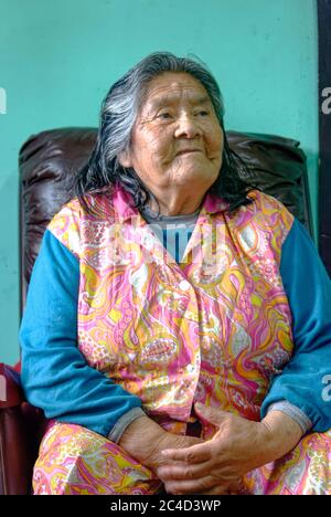 Cristina Calderón, la dernière à bout de sang Yagan, née en 1928 à Puerto Williams, au Chili Banque D'Images