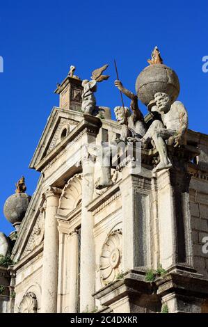 Portugal région de l'Alentejo Evora Centre historique. Patrimoine mondial de l'UNESCO. Notre Dame de grâce couvent Nossa senhora da Graca dans le style de la Renaissance italienne. Banque D'Images