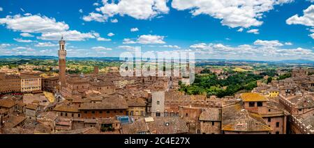 Vue panoramique de Sienne, Italie. Banque D'Images