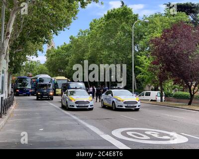 Madrid, Espagne. 26 juin 2020. Manifestations de chauffeurs de bus dans le centre de Madrid, vendredi 2020 juin crédit: CORDONE PRESS/Alay Live News Banque D'Images