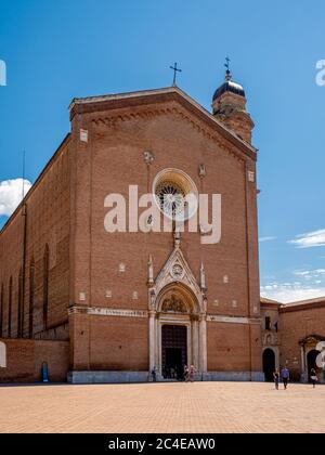 Basilique San Francesco, Sienne. Italie. Banque D'Images