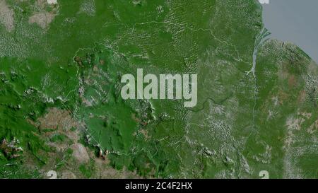 Cuyuni-Mazaruni, région du Guyana. Imagerie satellite. Forme entourée par rapport à sa zone de pays. Rendu 3D Banque D'Images