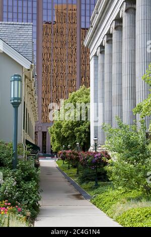 Lion House et Joseph Smith Memorial Building, Temple Square, Salt Lake City, Utah, États-Unis, Amérique du Nord Banque D'Images