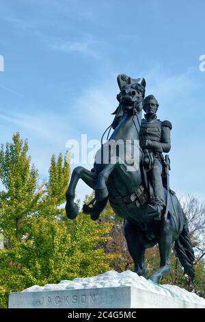 La statue équestre en bronze d'Andrew Jackson est située à Lafayette Square, Washington, DC, USA Banque D'Images