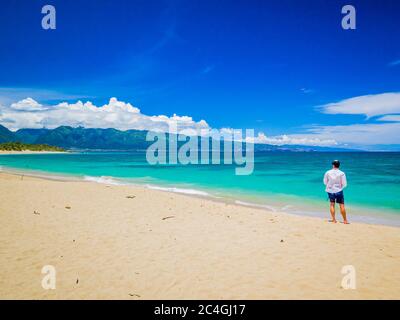 Baldwin Beach Park, belle et longue plage de sable blanc sur la rive nord de Maui Banque D'Images