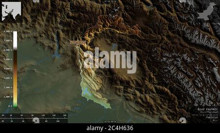 Azad Cachemire, région du Pakistan administrée de manière centrale. Données de shader de couleur avec lacs et rivières. Forme présentée par rapport à sa zone de pays avec INFORM Banque D'Images