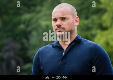 DOORN, PAYS-BAS - JUIN 27: Wesley Sneijder lors de sa présentation de livre le 27 juin 2020 à Doorn, pays-Bas Banque D'Images