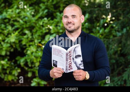 DOORN, PAYS-BAS - JUIN 27: Wesley Sneijder lors de sa présentation de livre le 27 juin 2020 à Doorn, pays-Bas Banque D'Images