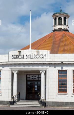 La salle de bal Beach, un bâtiment art déco situé sur le front de mer d'Aberdeen, en Écosse. Construit en 1926, c'est un bâtiment classé de catégorie B. Banque D'Images