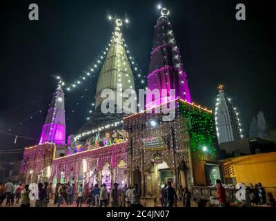 Mathura, Uttar Pradesh, Inde; 21-mars-2019; Temple à Gogardhan Parvat Banque D'Images