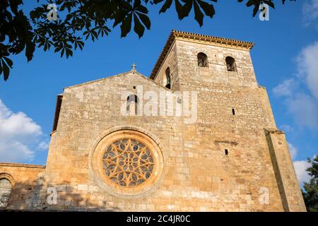 COVARRUBIAS, BURGOS; JUILLET/08/2017; Covarrubias est un beau village médiéval de la province de Burgos, en Espagne Banque D'Images