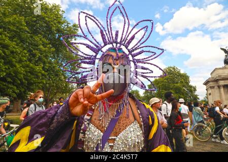 Black Trans vit des manifestations de MatterCrowds - centre de Londres Banque D'Images