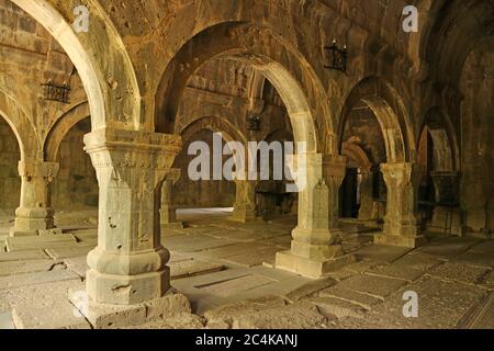 Le complexe médiéval du monastère de Sanahin, fondé au Xe siècle, province de Lori, région du Nord de l'Arménie Banque D'Images