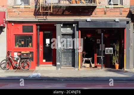 MáLà projet, 122 First Ave, New York, NYC photo d'un restaurant chinois de sichuan dans le quartier East Village de Manhattan. Banque D'Images