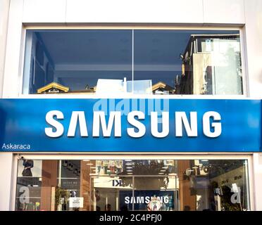 EDIRNE, TURQUIE : samsung Shop, Samsung Group est l'une des plus grandes sociétés d'électronique au monde Banque D'Images