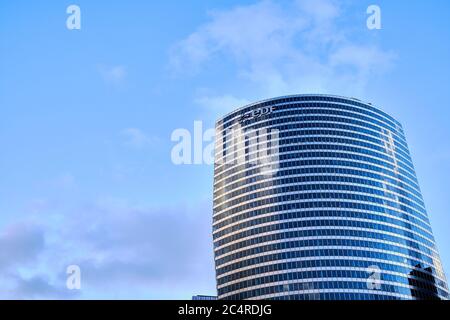 Siège, gratte-ciel et immeubles de bureaux du groupe EDF dans le quartier d'affaires de la Défense, Paris Banque D'Images