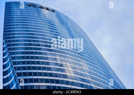Siège, gratte-ciel et immeubles de bureaux du groupe EDF dans le quartier d'affaires de la Défense, Paris Banque D'Images