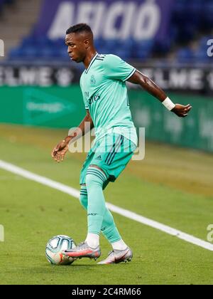 Barcelone, Barcelone, Espagne. 28 juin 2020. BARCELONE, ESPAGNE - JUIN 28:.Vinicius Júnior du Real Madrid en action pendant le match de la Ligue entre le RCD Espanyol et le Real Madrid au stade du RCD le 28 juin 2020 à Barcelone, Espagne. Crédit : Dax Images/DAX/ZUMA Wire/Alay Live News Banque D'Images