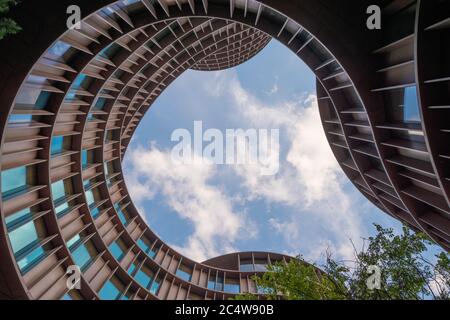 COPENHAGUE, DANEMARK - 17 juillet 2019 : gros plans du bâtiment Axel Towers, vue depuis la cour intérieure du centre-ville de Copenhague, en face des jardins de Tivoli Banque D'Images