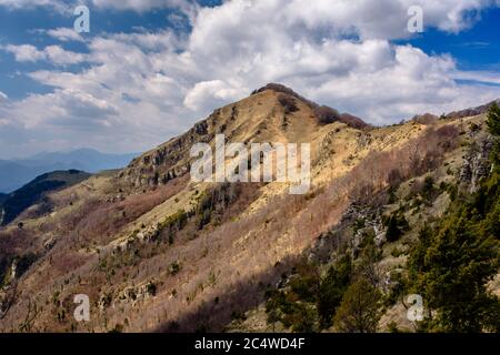 Pic de Comanegra - (montagnes Alta Garrotxa, Catalogne, Espagne) Banque D'Images