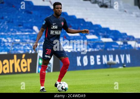 Copenhague, Danemark. 28 juin 2020. Frank Onyeka (38) du FC Midtjylland vu pendant le match 3F Superliga entre le FC Copenhague et le FC Midtjylland à Telia Parken. (Crédit photo : Gonzales photo/Alamy Live News Banque D'Images