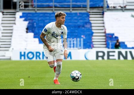 Copenhague, Danemark. 28 juin 2020. Guillermo Varela (2) du FC Copenhague vu lors du match 3F Superliga entre le FC Copenhague et le FC Midtjylland à Telia Parken. (Crédit photo : Gonzales photo/Alamy Live News Banque D'Images