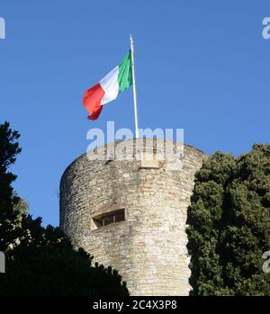 La Rocca di Bergame est située dans la partie supérieure de la ville sur la colline de Sant'Eufemia, d'où elle domine, au sud, la ville basse et t Banque D'Images