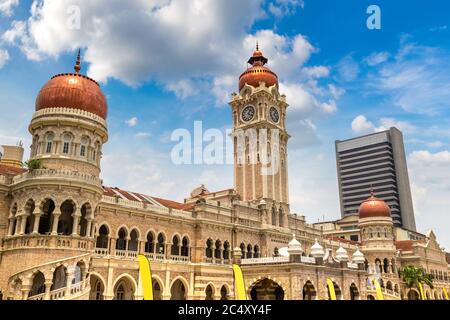 KUALA LUMPUR, MALAISIE - 12 JUIN 2018 : immeuble du Sultan Abdul Samad à Kuala Lumpur, Malaisie, le jour de l'été Banque D'Images