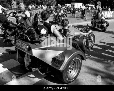 Archives 90ies: Free Wheels 1995, rencontre annuelle Harley Davidson à Cunlhat, Puy-de-Dôme, France Banque D'Images