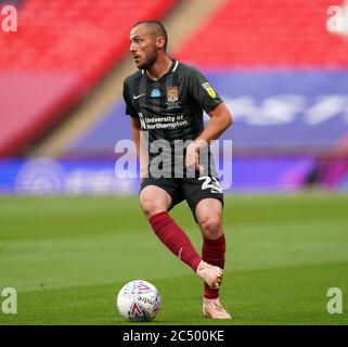 Londres, Royaume-Uni. 29 juin 2020. Michael Harriman de Northampton Town pendant le match de finale de la Sky Bet League 2 entre Exeter City et Northampton Town au stade Wembley, Londres, Angleterre, le 29 juin 2020. Photo d'Andy Rowland. Crédit : images Prime Media/Alamy Live News Banque D'Images