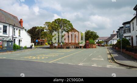 Parkgate, Wirral, Royaume-Uni: 17 juin 2020: Une vue générale de la scène de rue de Parkgate qui est à côté de l'estuaire de la rivière Dee dans Cheshire. Banque D'Images