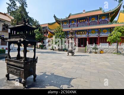 Temple Baotong : la salle du Bouddha de Jade. Wuhan, Chine Banque D'Images