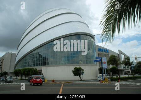 Le Dome et le cinéma IMAX, SM Mall of Asia, Pasay, Metro Manila, Philippines. Banque D'Images