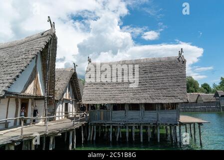 Unteruhldingen, BW / Allemagne - 20 juin 2020 : vue sur le musée du lac de Unteruhldigen, sur le lac de Constance Banque D'Images