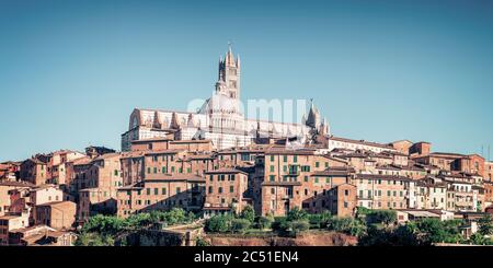 Cityscape of Siena Voir le Duomo (cathédrale de Sienne), Toscane, Italie Banque D'Images