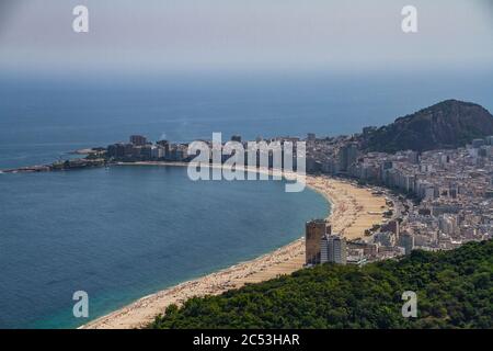 La plage de Copacabana, Rio de Janeiro, Brésil Banque D'Images