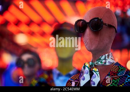 Vitrine Gucci à Selfridges sur Oxford Street, Londres Banque D'Images