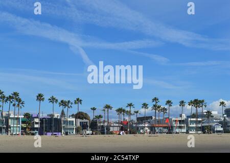 Venice Beach, Californie, connue pour son esprit bohème, Venise est une ville balnéaire animée avec des poches commerciales et résidentielles haut de gamme. Esprit libre Banque D'Images