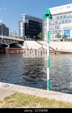 Pont Kronprinzen, pont Calatrava, rivière Spree, Berlin, Allemagne Banque D'Images